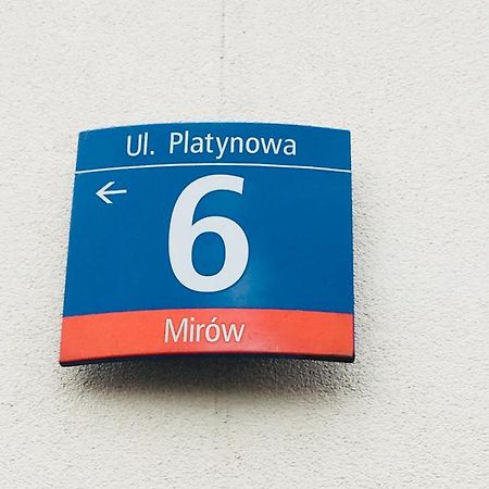 Lovely Sunny Flat In City Center Варшава Экстерьер фото